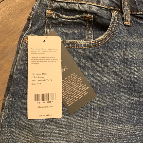 NWT SILVER cut off jean skirt! Size 12 - Picture 2 of 5